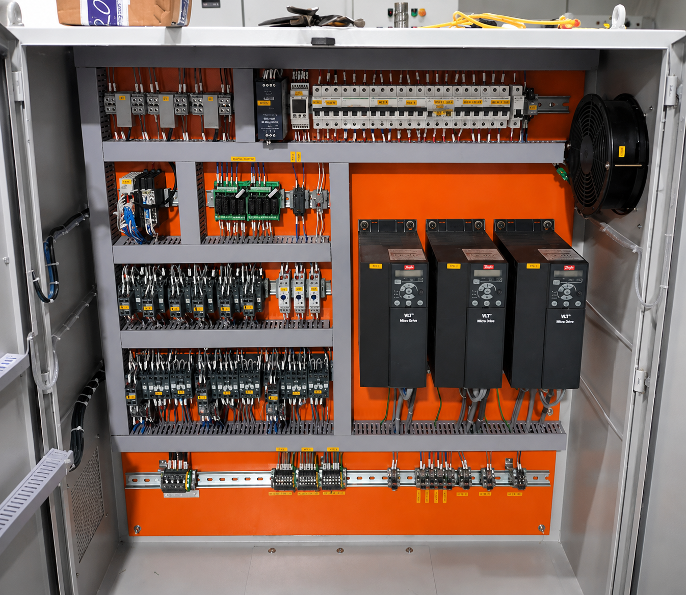 Chiller Primary Pump Dedicated VFD PLC Electrical Control Panel